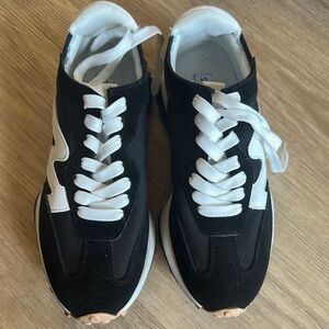 Steve Madden Black and White Sneakers
